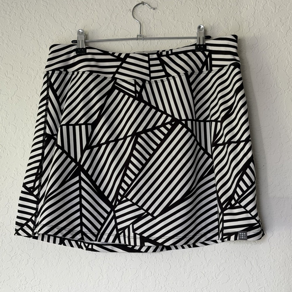 Title Nine Womens Tennis Skirt Skort Large Golf Pickleball Pull On Athleisure
